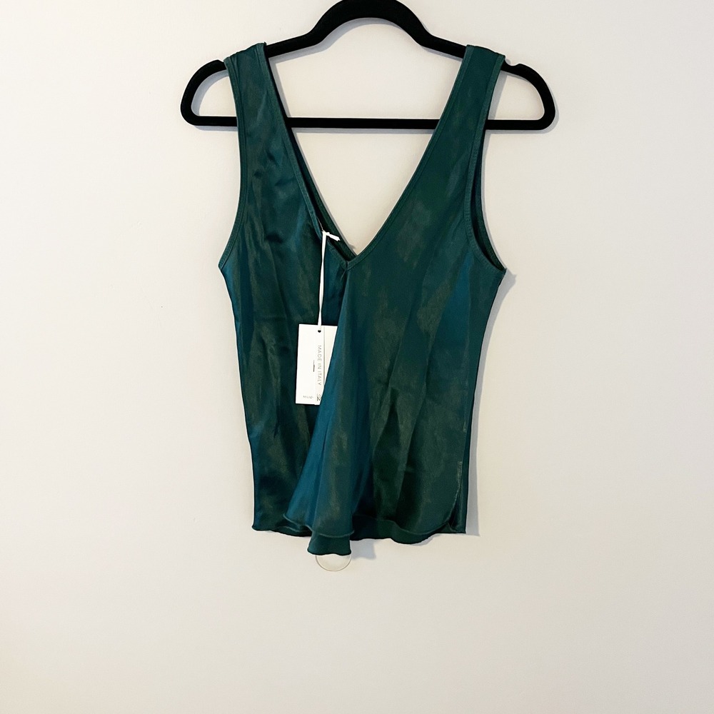 Milio Milano satin V Neck‎ Wide Strap Tank Top Hunter Green S Made in Italy NWT